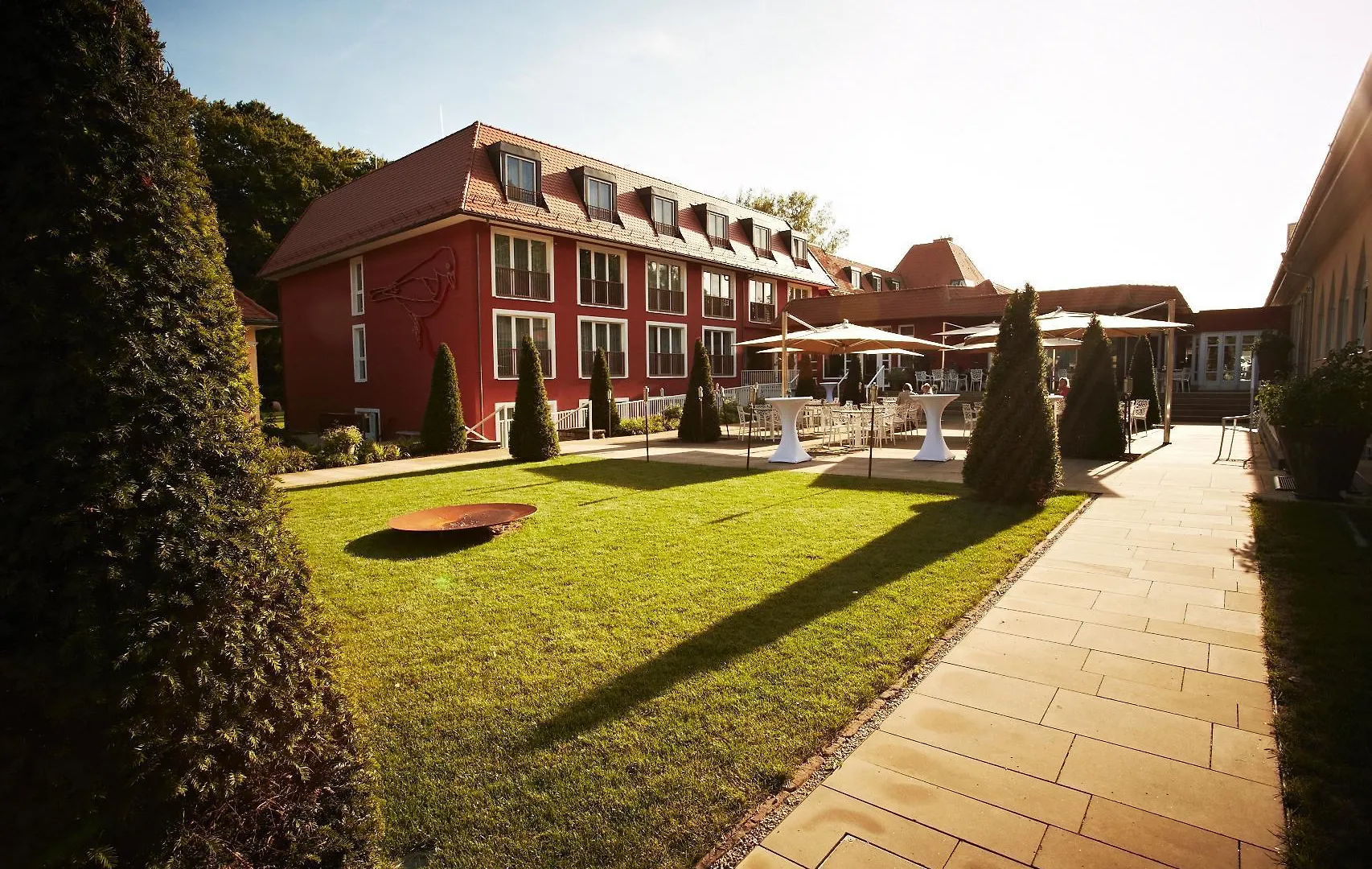 Waldhotel Stuttgart 4*,